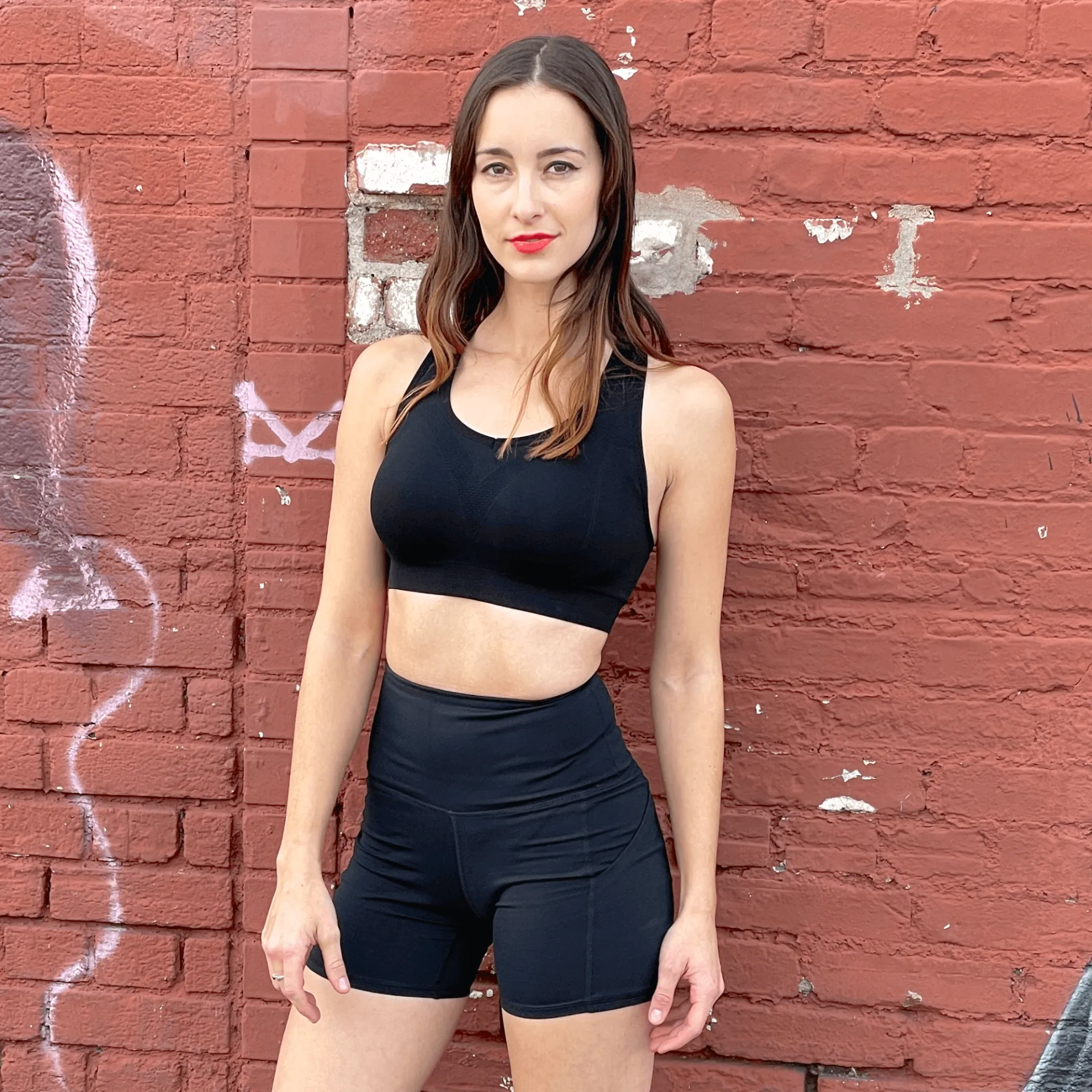 La Vittoria Racerback Athletic Sports Bra - Comfortable, Supportive, and Stylish