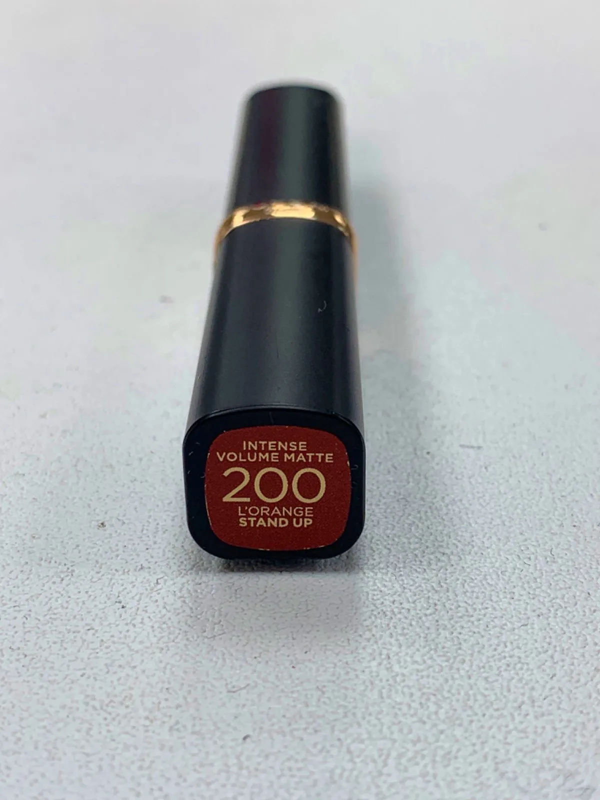 L'Oréal Paris Color Riche Matte 200 L'Orange Stand Up